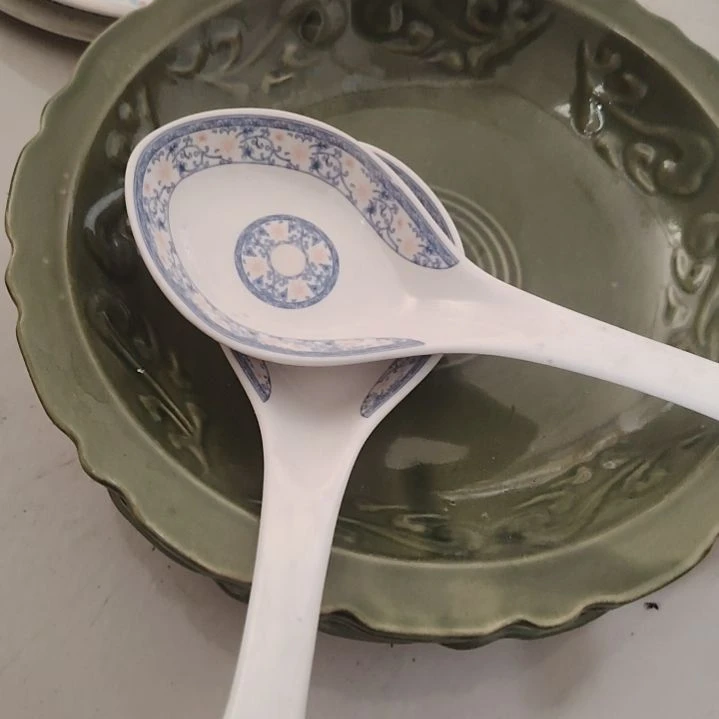 摆件陶瓷杯，我们班