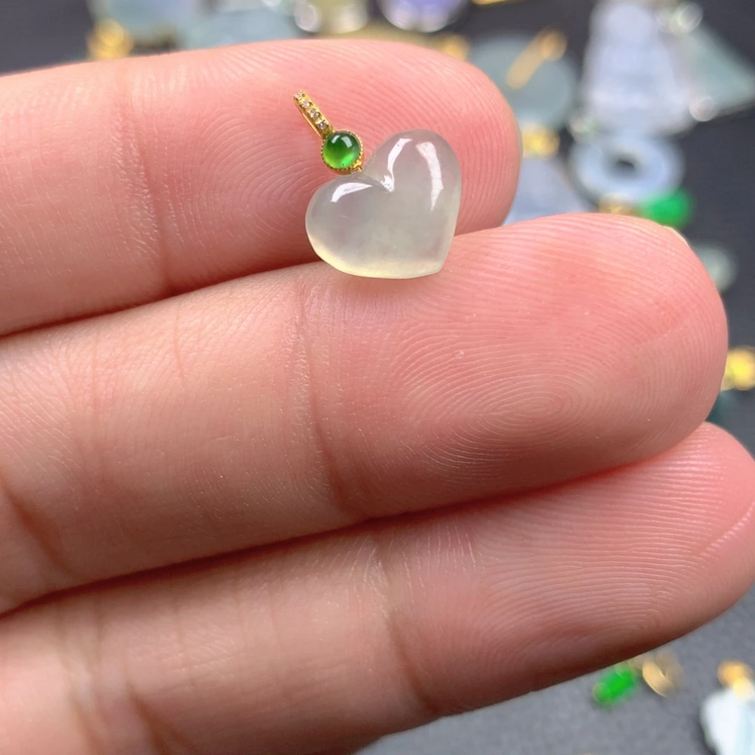 【闪购商品】颈饰18K金镶嵌翡翠翡翠