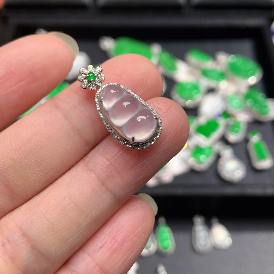 吊坠(不含链)18K金镶嵌翡翠