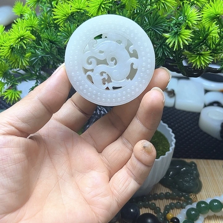 手链未镶嵌和田玉（糖玉）