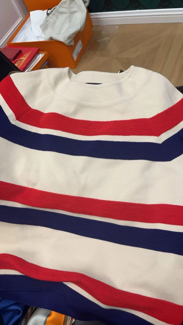 99新 GUCCI/古驰 蔚蓝/上衣/XS码/ LZ601S051