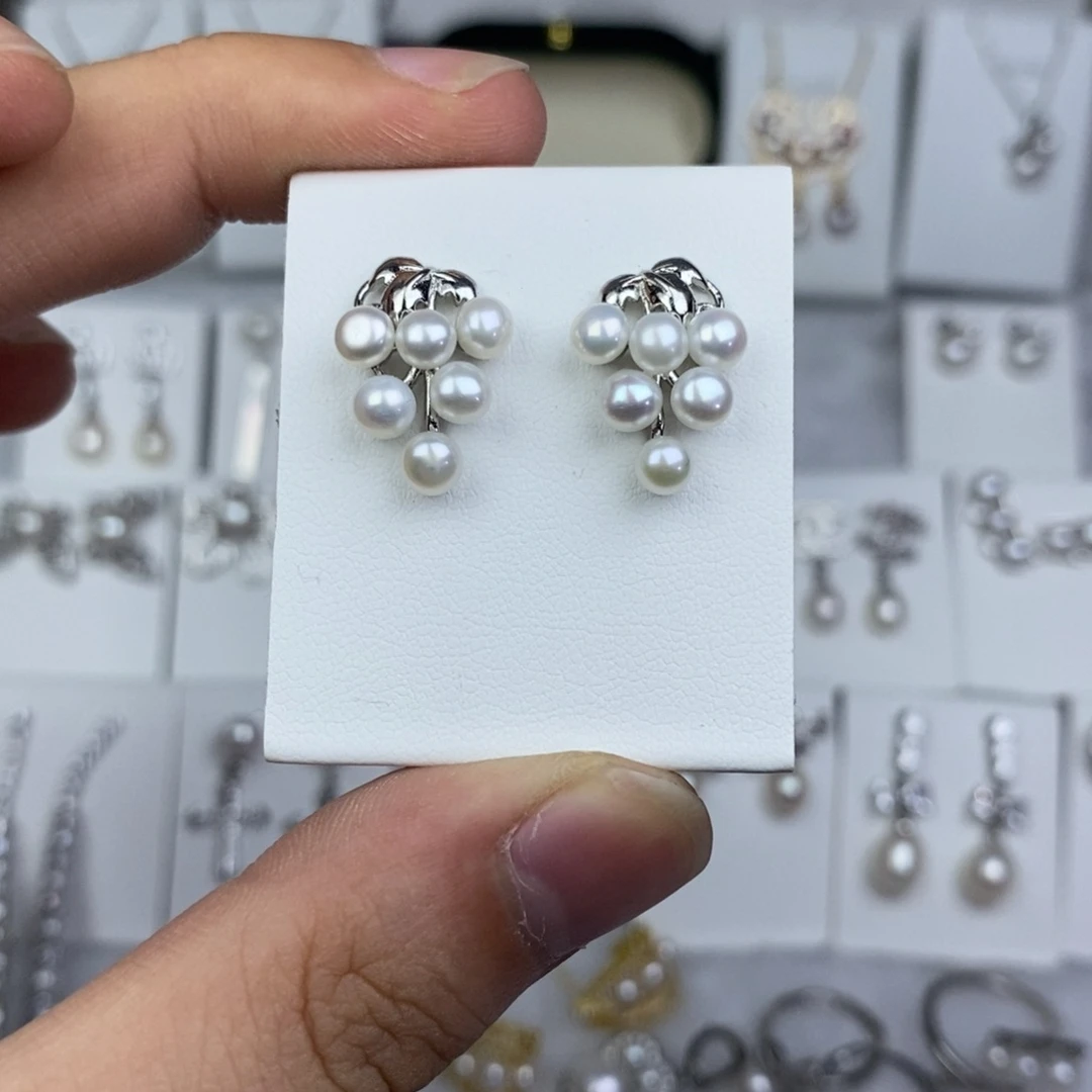 未镶嵌淡水珍珠耳饰