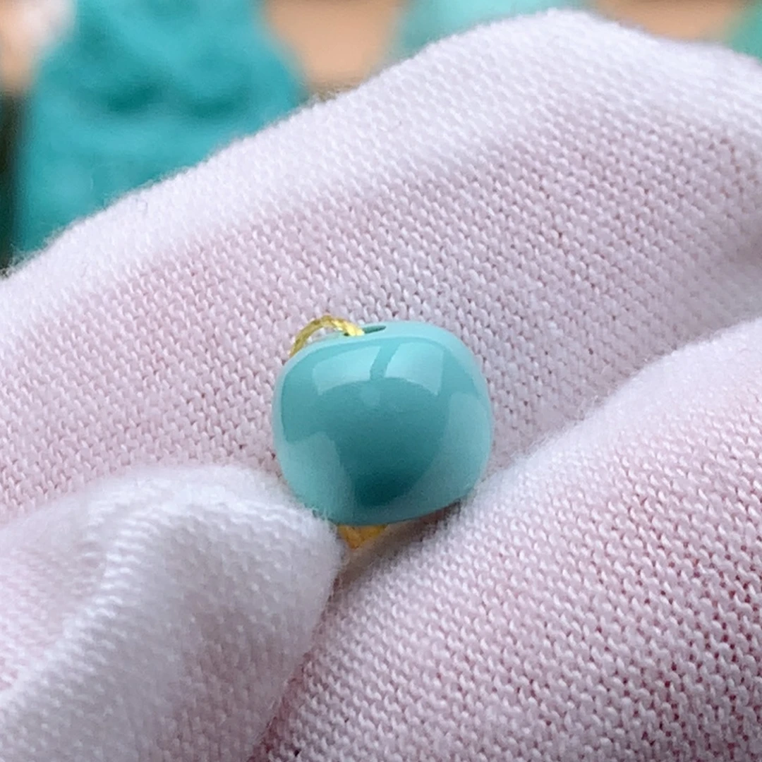 绿松石未镶嵌珠宝奇石8