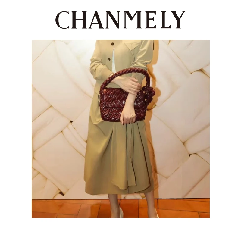 【CHANMITY】「裙」出心裁！邂逅优雅新风卡其手工扭结半裙 025272