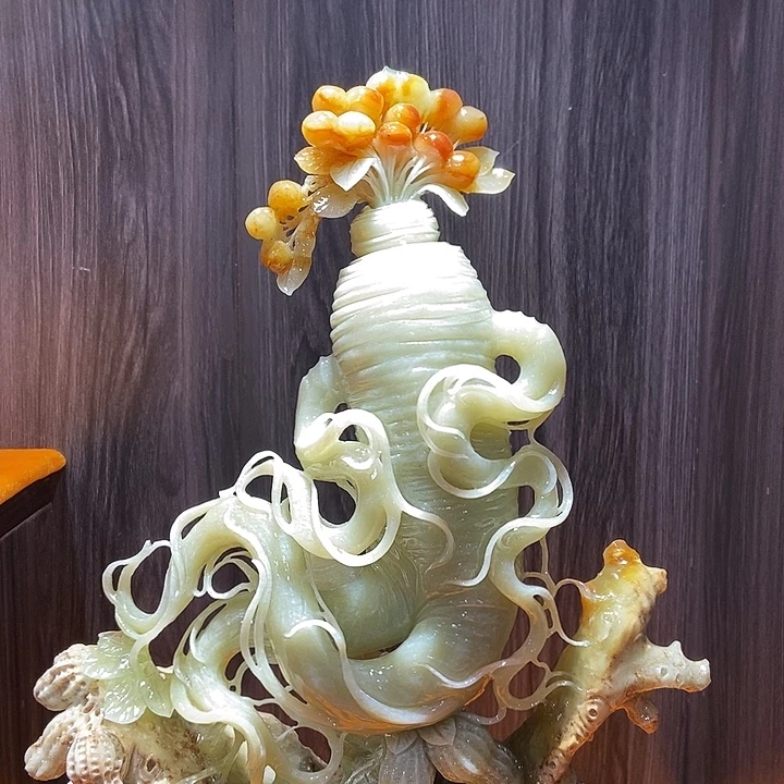 蛇纹石玉（覆膜）合金珠宝奇石