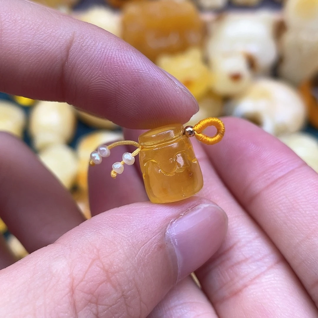 未镶嵌琥珀裸石蜜蜡