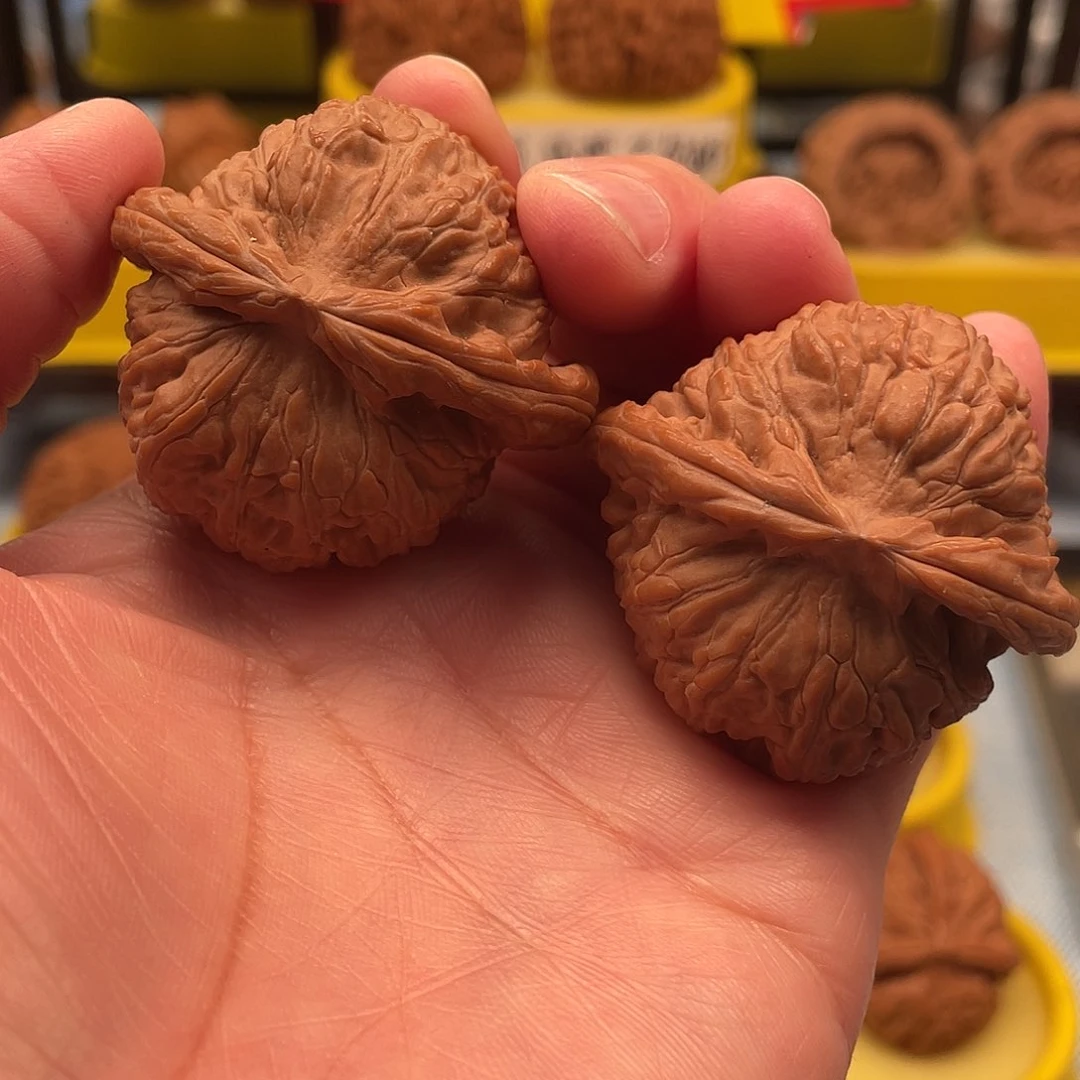 吊坠文玩核桃f****5白狮子43