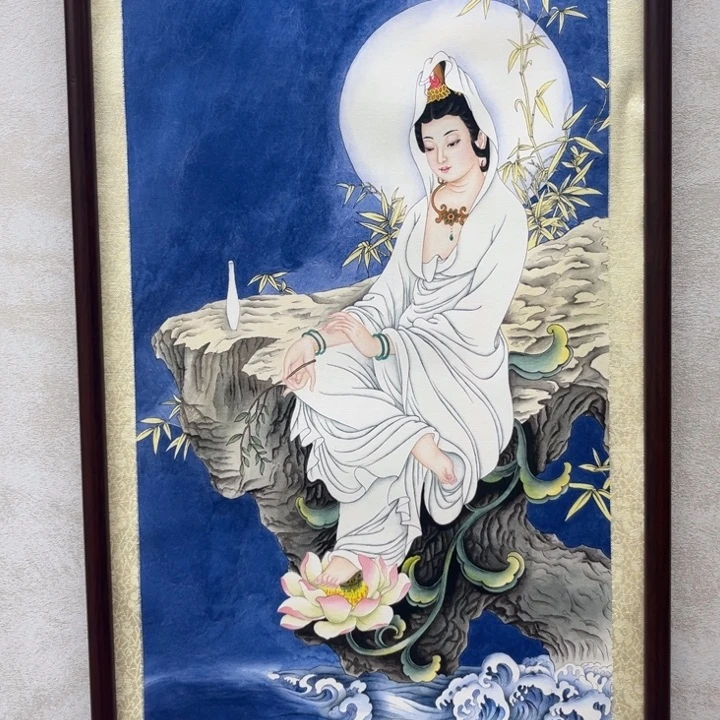 锦***君国画观自在菩萨1111