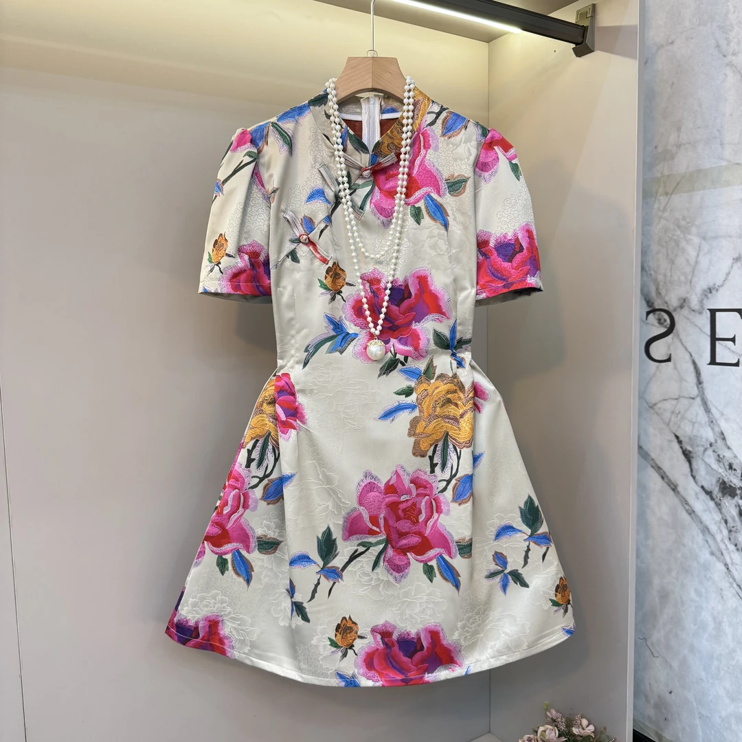 新款新中式复古盘扣国风立领2025胖MM印花设计感时尚连衣裙68060