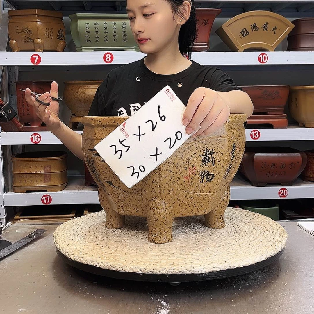 紫砂花盆紫砂花盆
