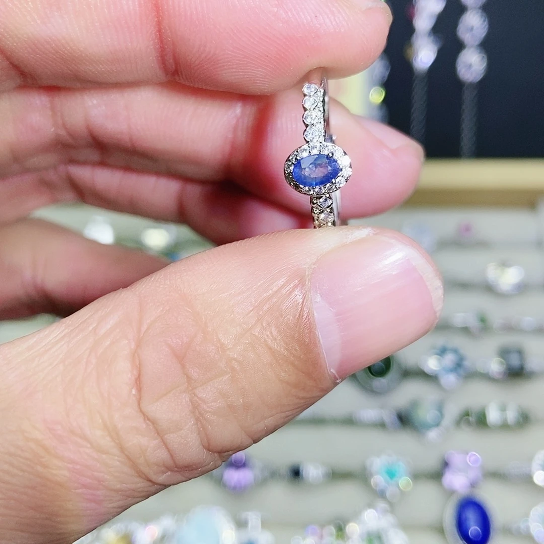 【闪购商品】戒指蓝宝石未镶嵌