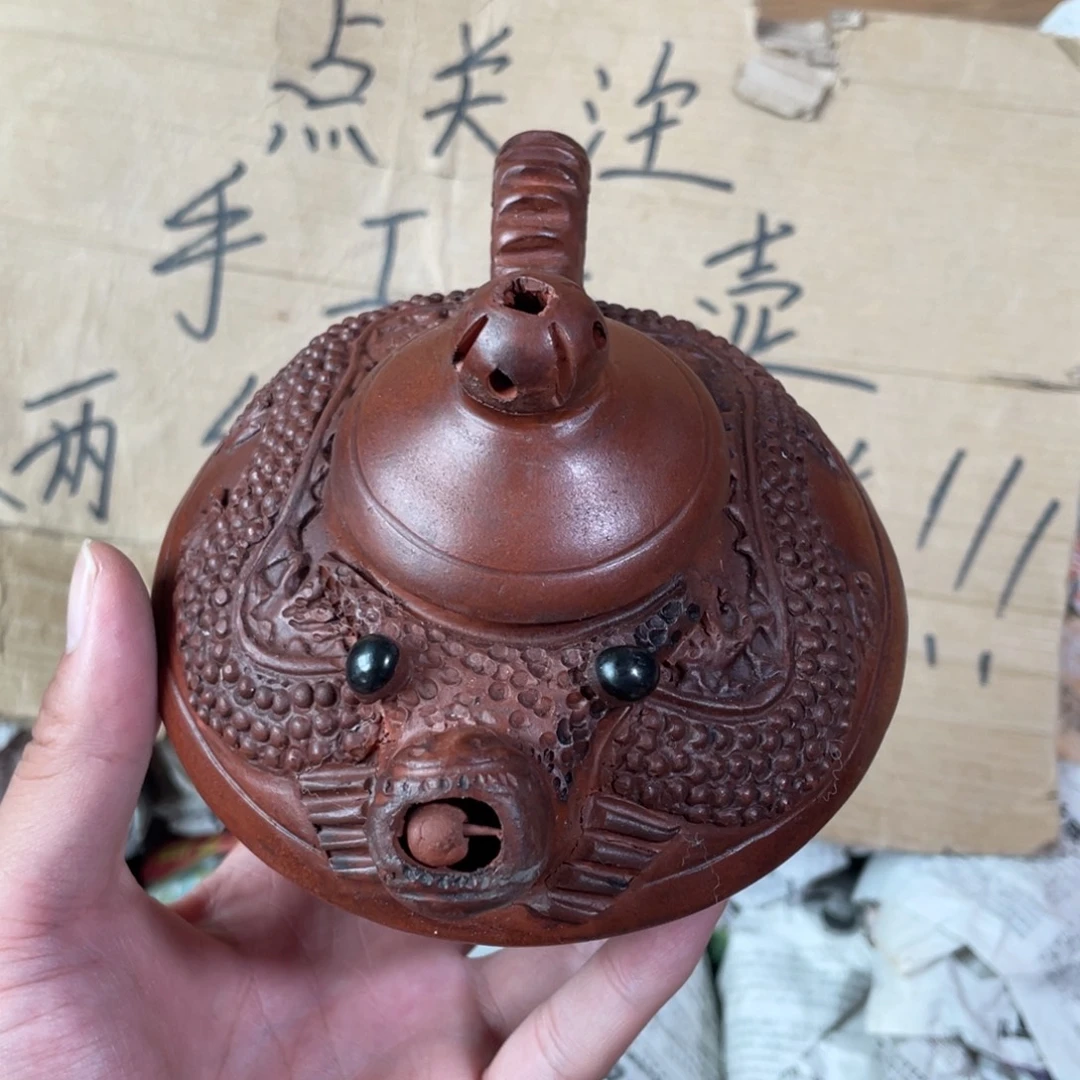 紫砂茶壶老厂紫砂壶一件。