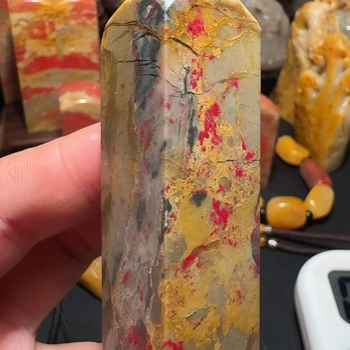 昌化石昌化鸡血石