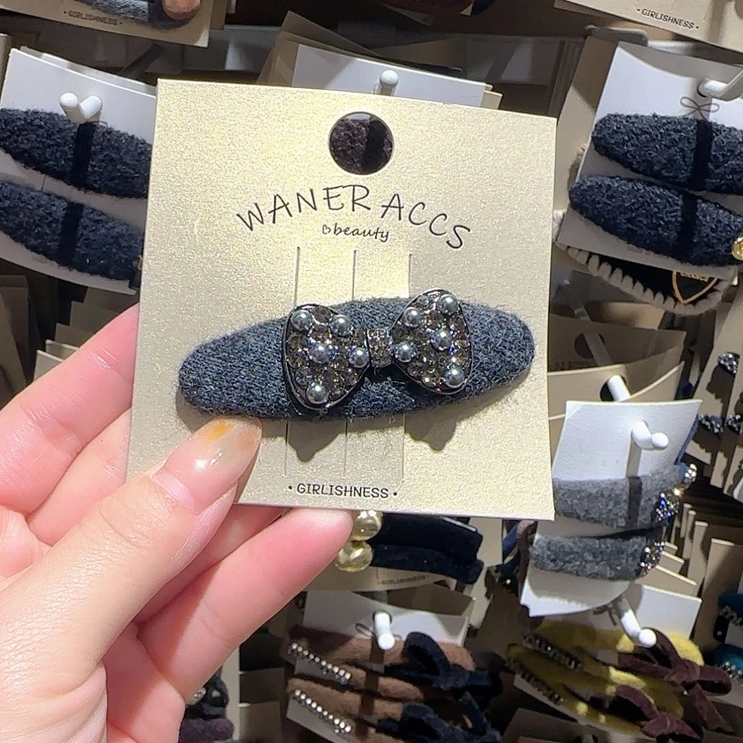 ****兮皮质非金属蝴蝶结拜拜