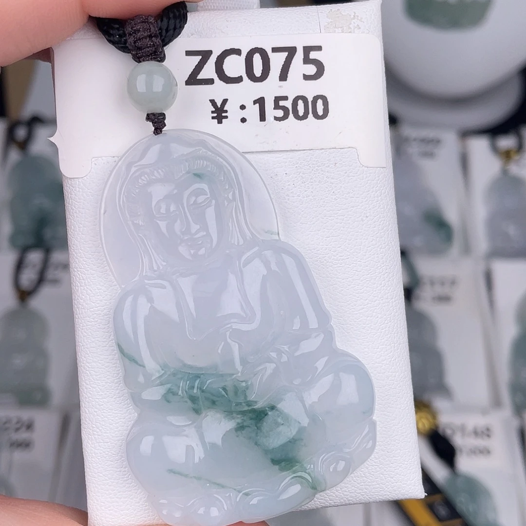 翡翠未镶嵌颈饰zc075