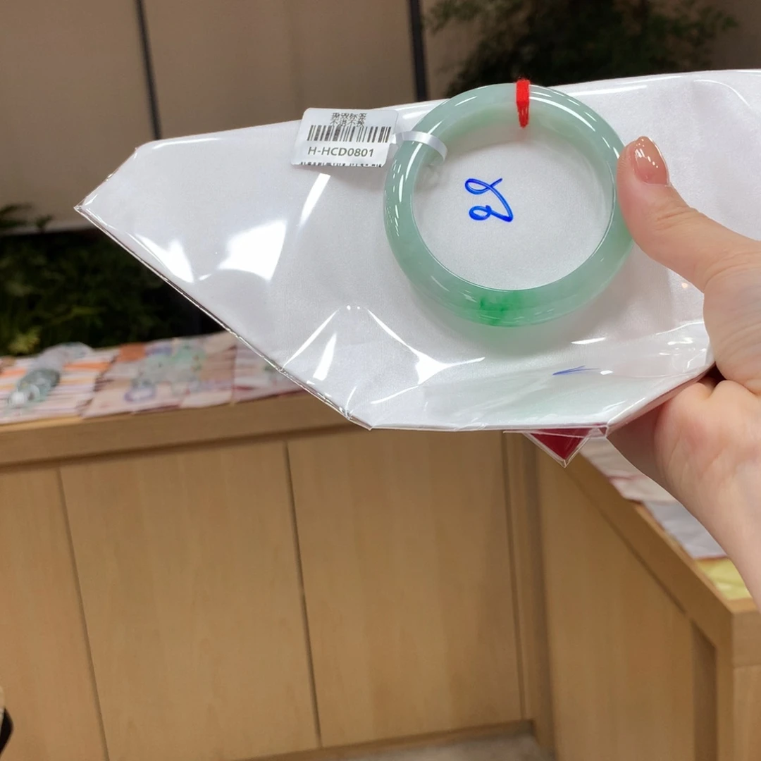 未镶嵌手镯翡翠不退不换
