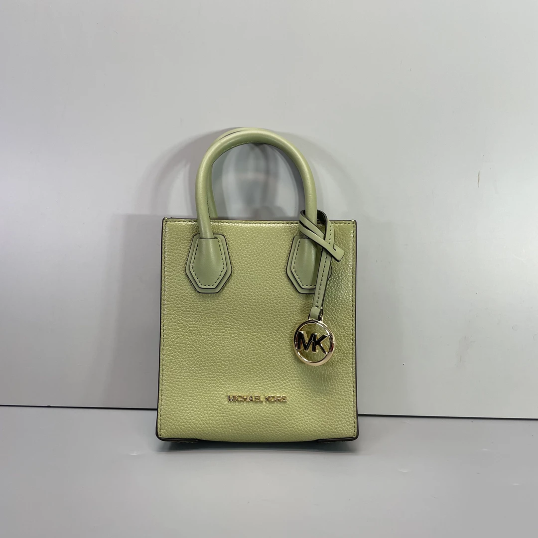 99新 MICHAELKORS/迈克高仕 小林/绿色手提琴谱15*17*6cmB022411