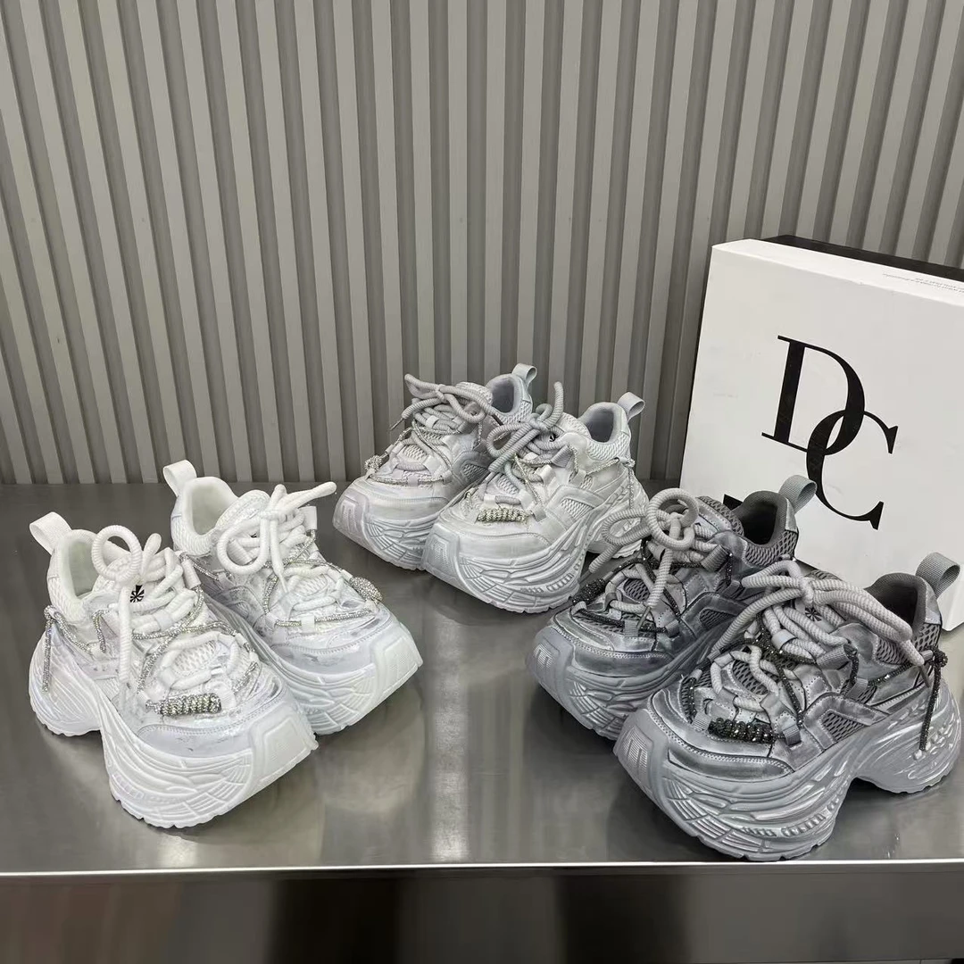 老爹鞋女ins超火做旧水钻擦色松糕厚底增高运动鞋小个子8cm休闲鞋