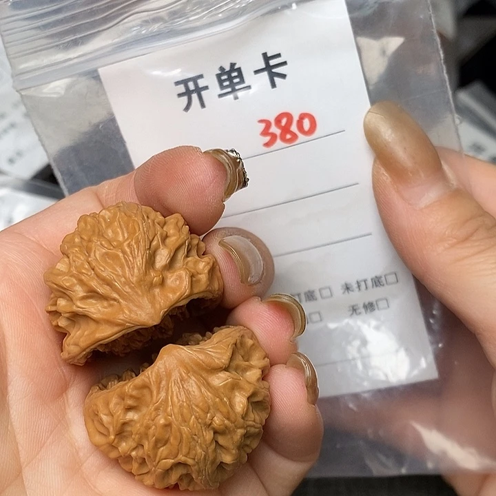 文玩核桃把件380哈哈哈