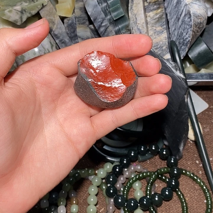 未镶嵌和田玉（青玉）珠宝半成品