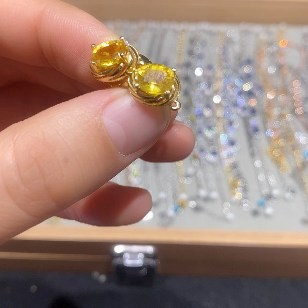 蓝宝石耳饰银S925镶嵌