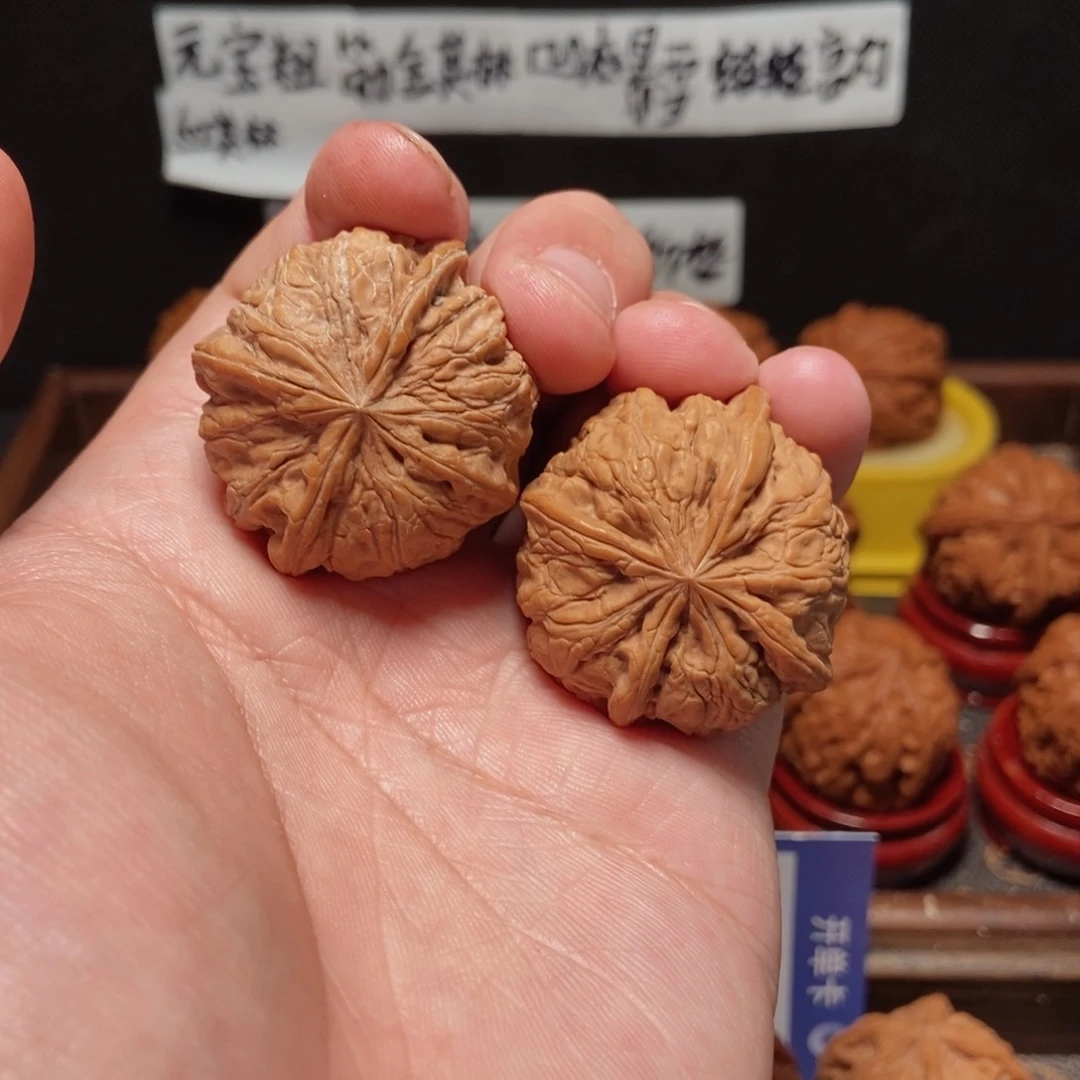 吊坠文玩核桃雨花石4麟38尺75