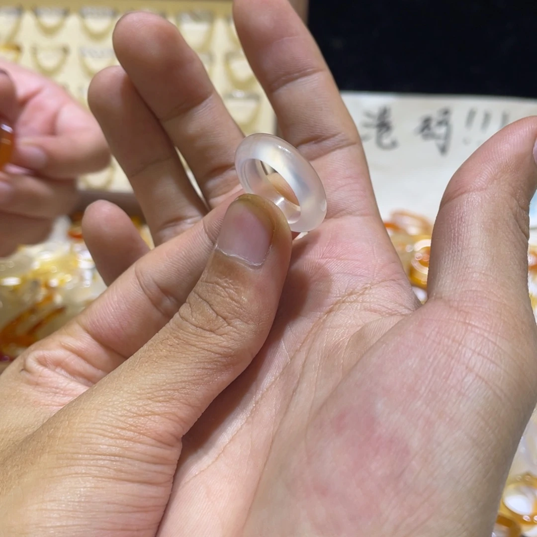 玛瑙/玉髓未镶嵌戒指341号港12 默认瑕疵