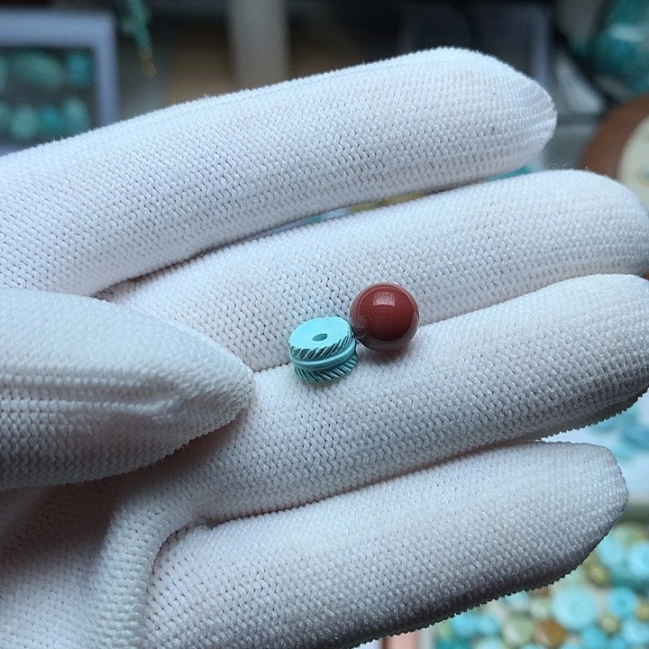 南红玛瑙未镶嵌珠宝奇石
