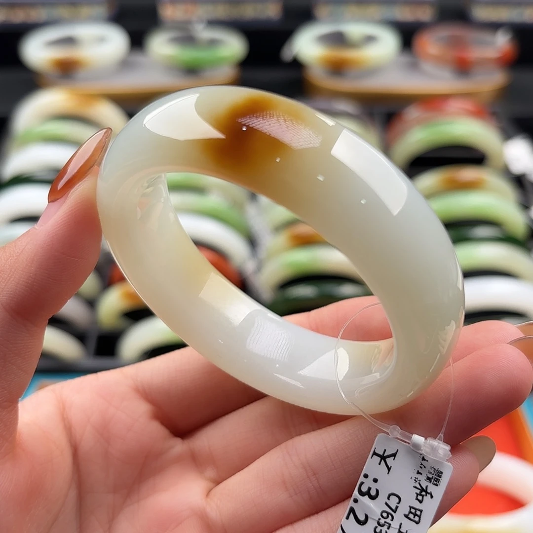 和田玉未镶嵌手镯54.7