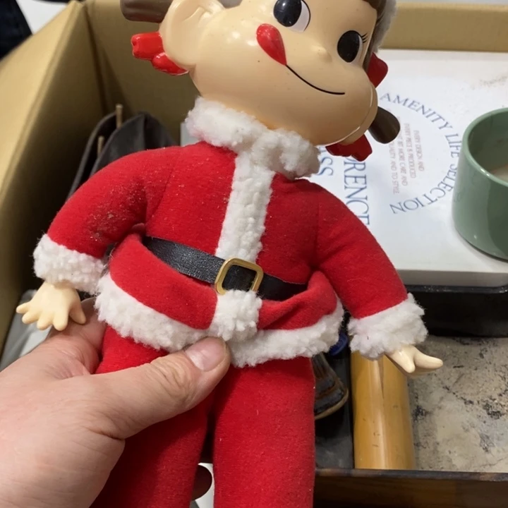 皮***姐中古品默认微瑕看好下手