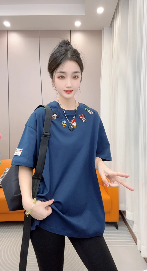 极简风卡通刺绣短袖卡通动漫T恤时尚韩版夏季半袖休闲