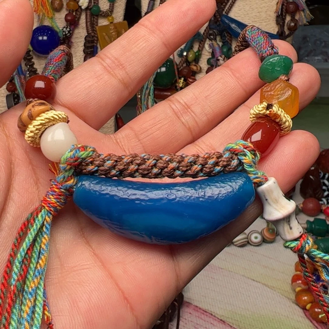 玛瑙/玉髓颈饰未镶嵌