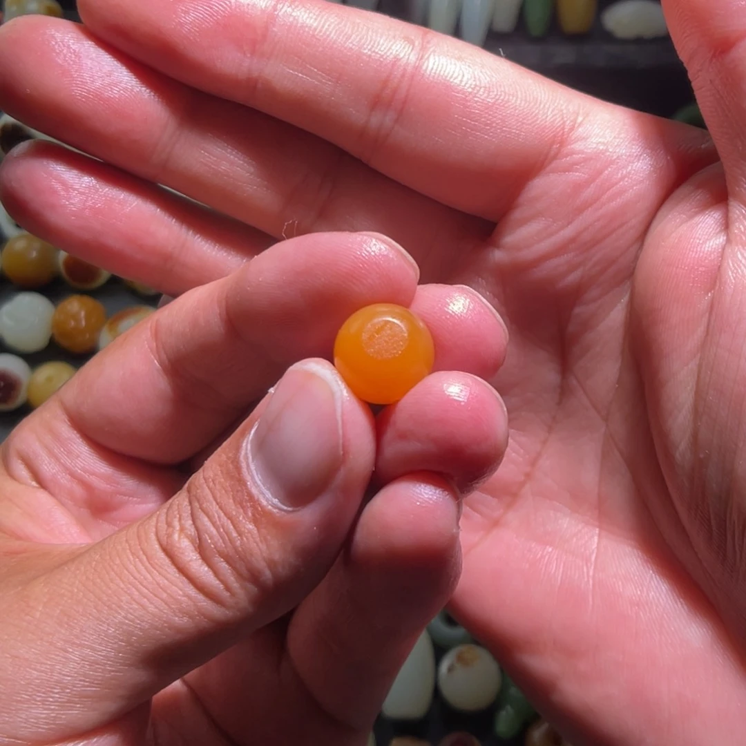 和田玉未镶嵌颈饰华*…