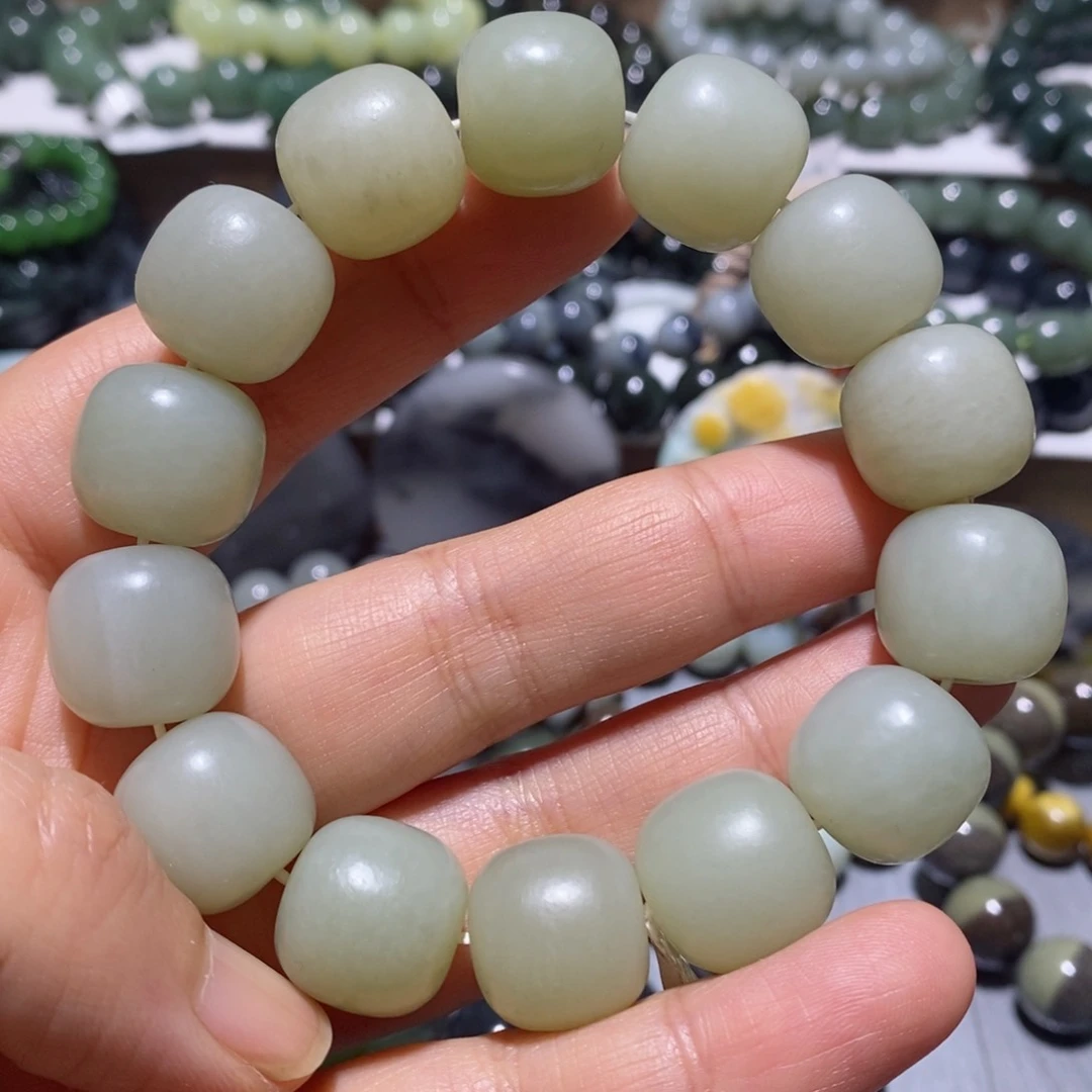 和田玉手链未镶嵌