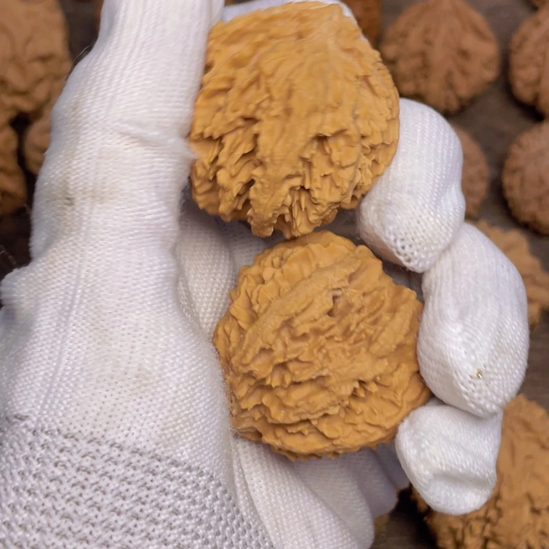 文玩核桃吊坠9 秦岭灯笼野生小众