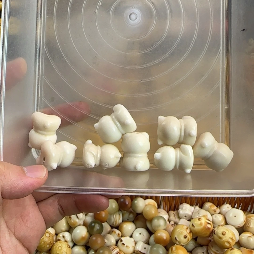 咕***咕吊坠菩提根/象牙果微瑕疵8颗