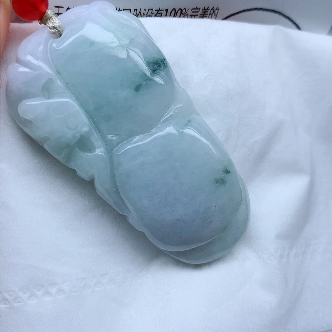 翡翠颈饰未镶嵌牌子