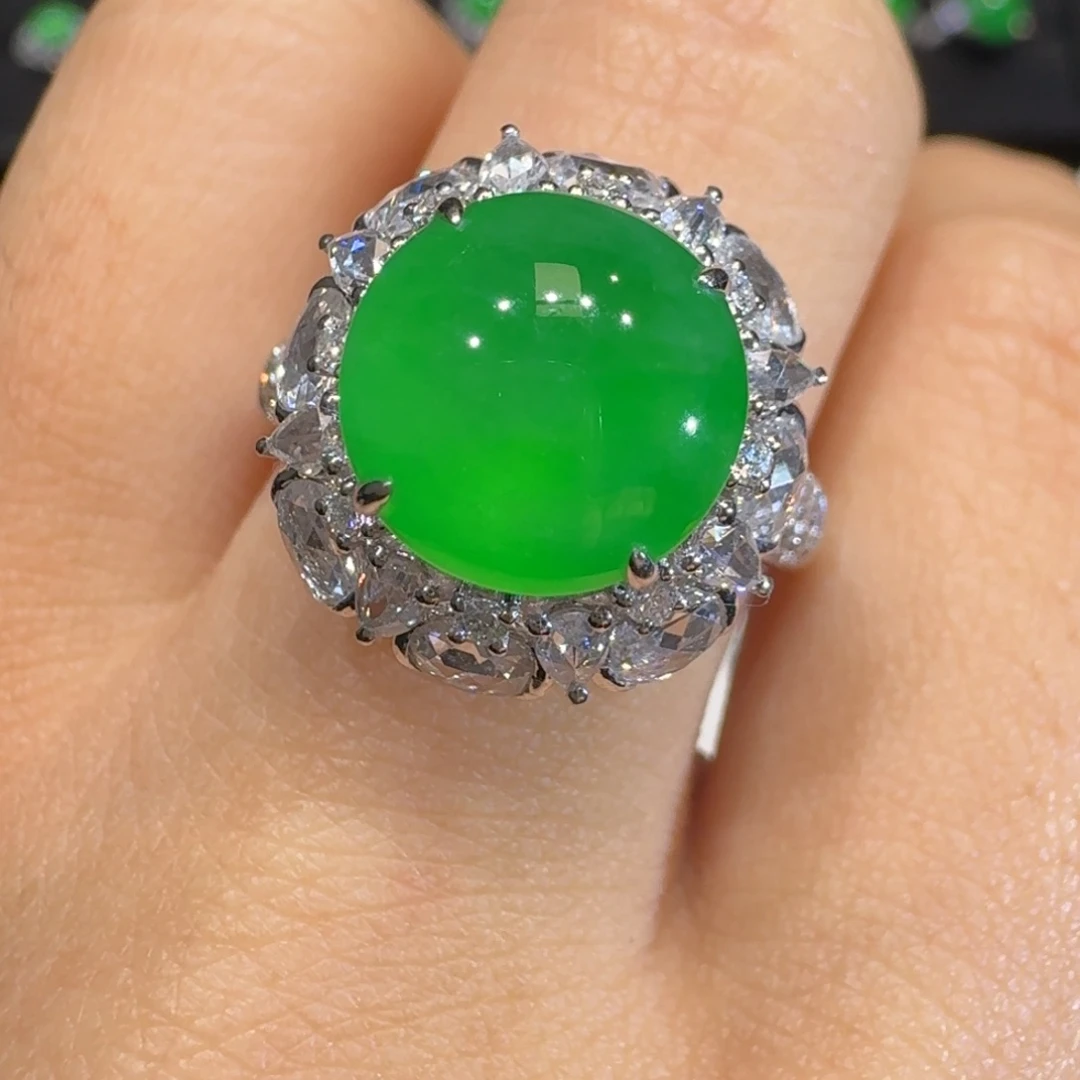 翡翠18K金镶嵌戒指收到货48小时鉴赏期