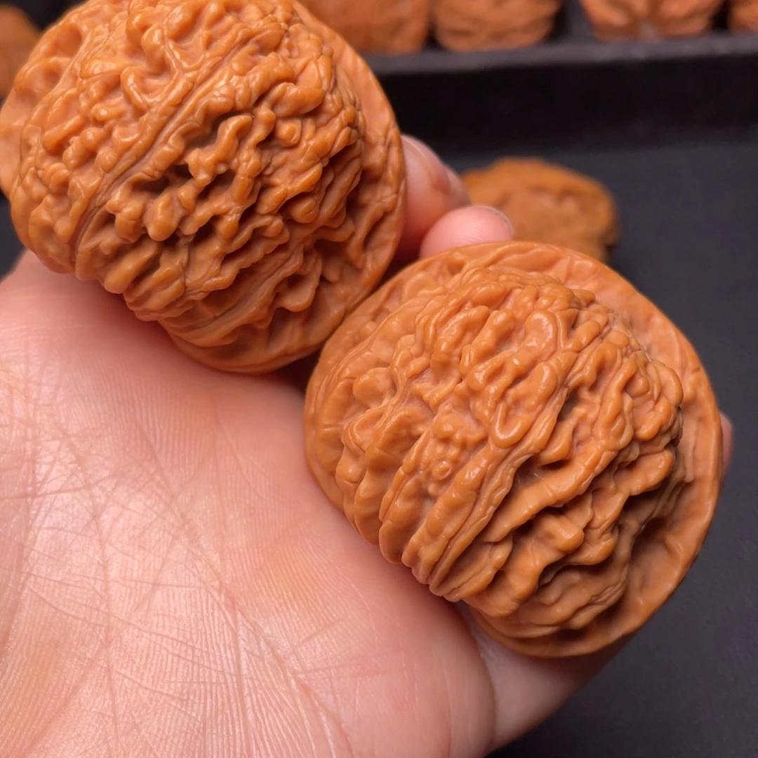 把件文玩核桃秦岭山脉文玩核桃