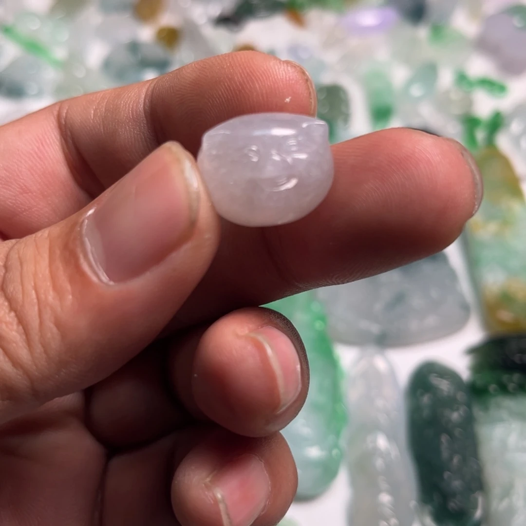 翡翠未镶嵌颈饰天然翡翠