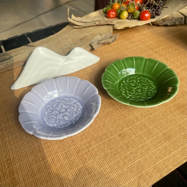 陶瓷小盘子陶瓷果盘陶瓷坚果盘