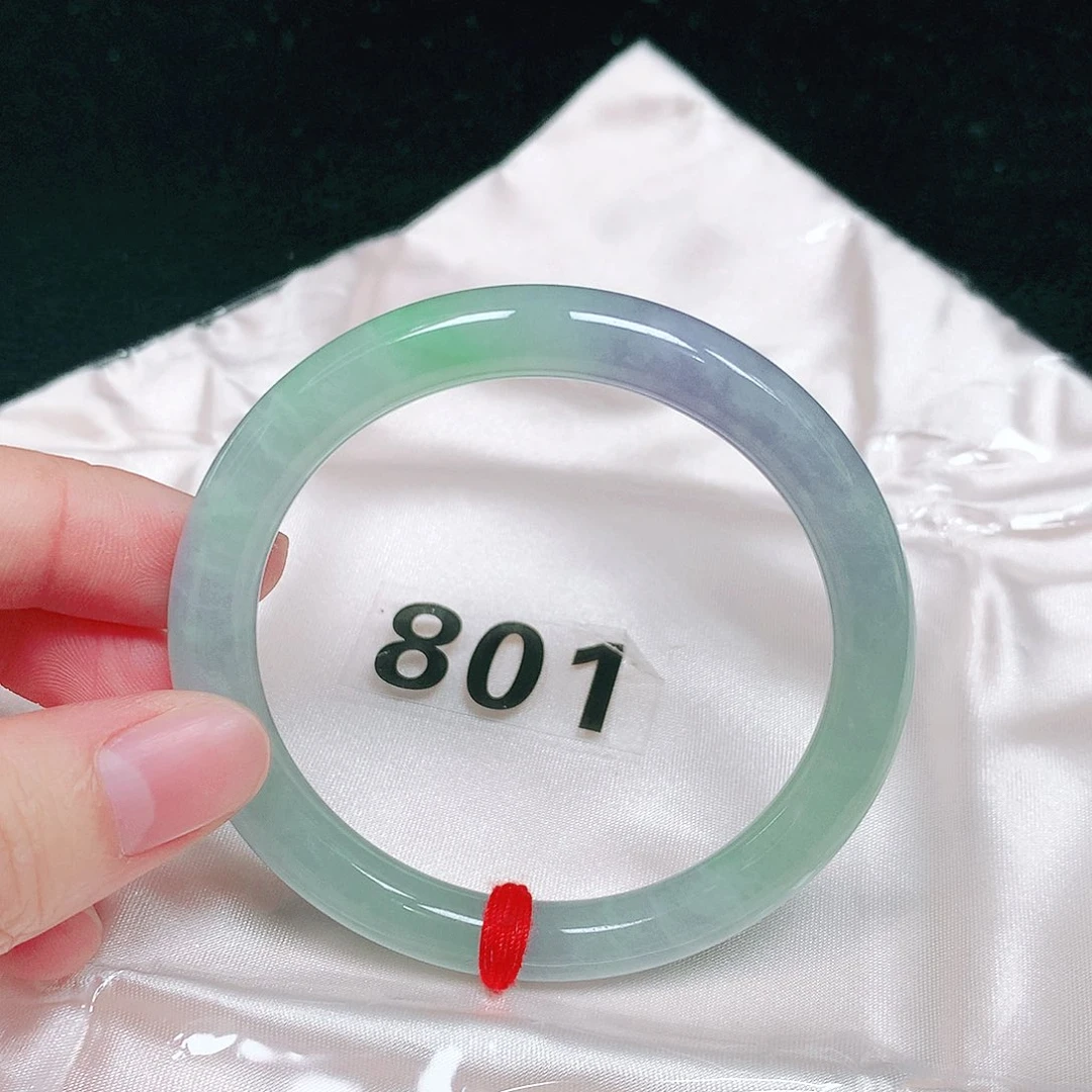 翡翠未镶嵌手镯（圆镯）