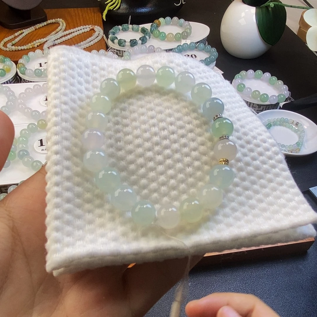定制翡翠未镶嵌翡翠卡9
