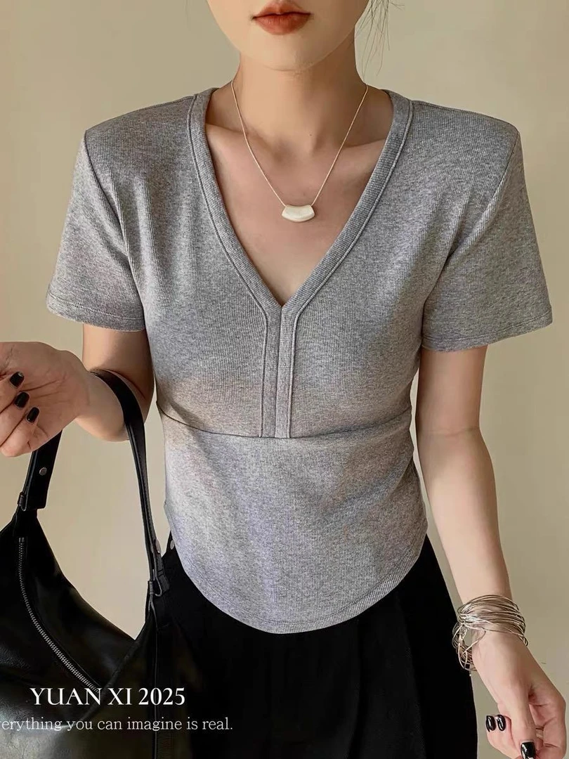 晶选推荐【童童】V领上衣短袖1306显瘦辣妹短款时尚百搭夏季修身