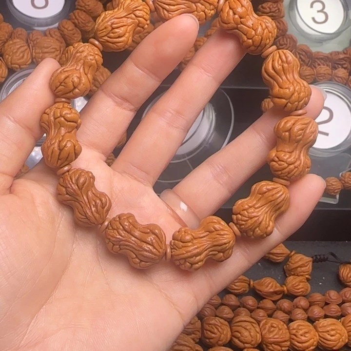手串桃核龙纹桃核