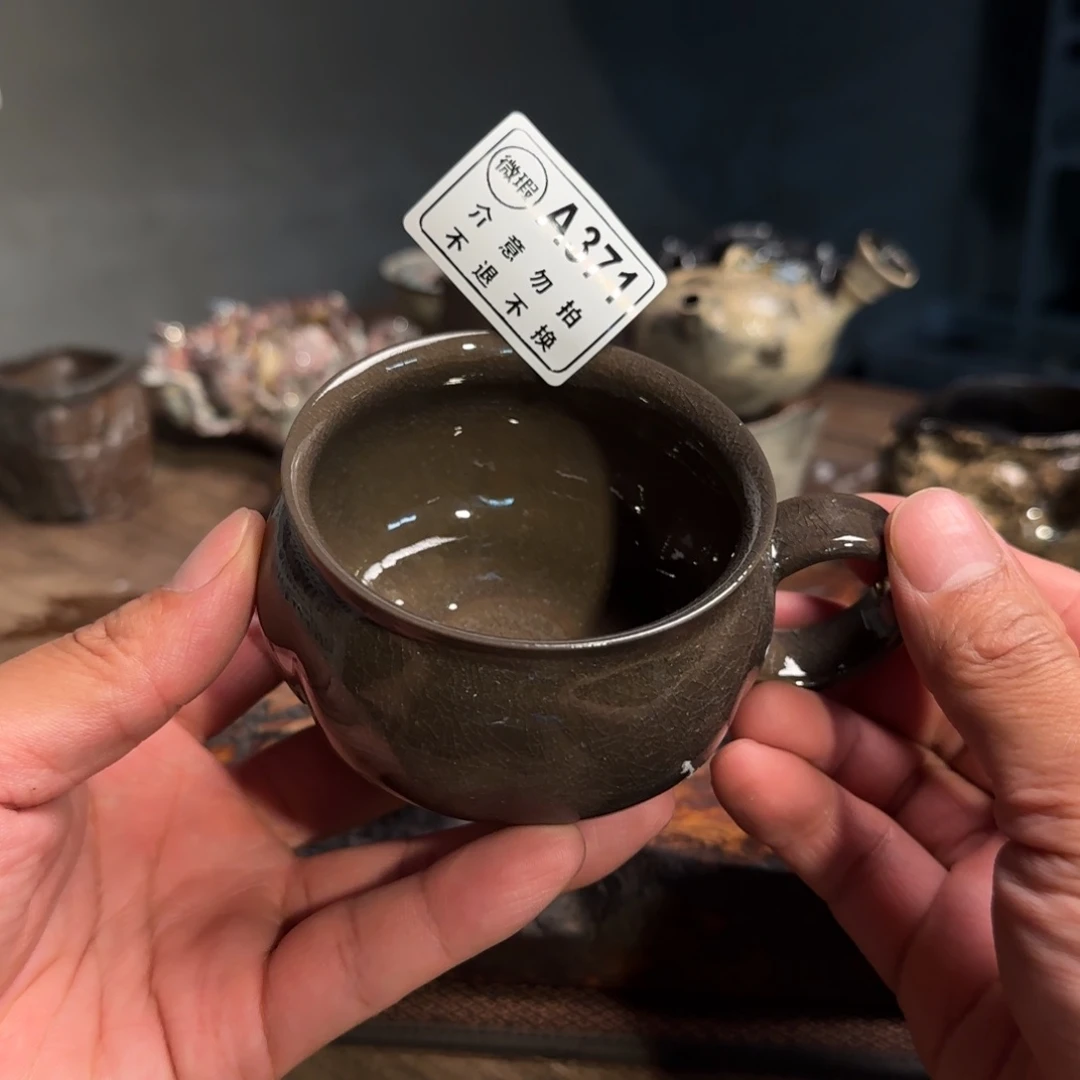 杯微瑕搬迁新场地所见皆弗利