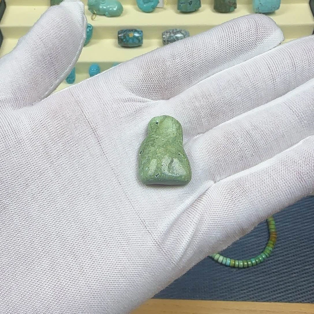 绿松石未镶嵌绿松石1