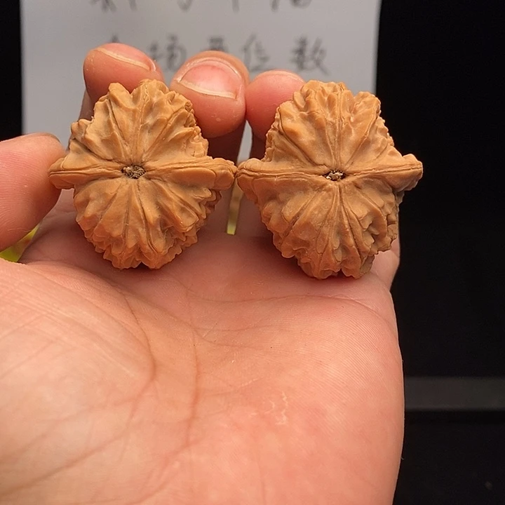 吊坠桃核马老四38体验对