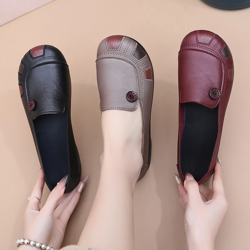 春季新款妈妈鞋一脚蹬舒适百搭软底软面防滑防水老北京布鞋豆豆鞋