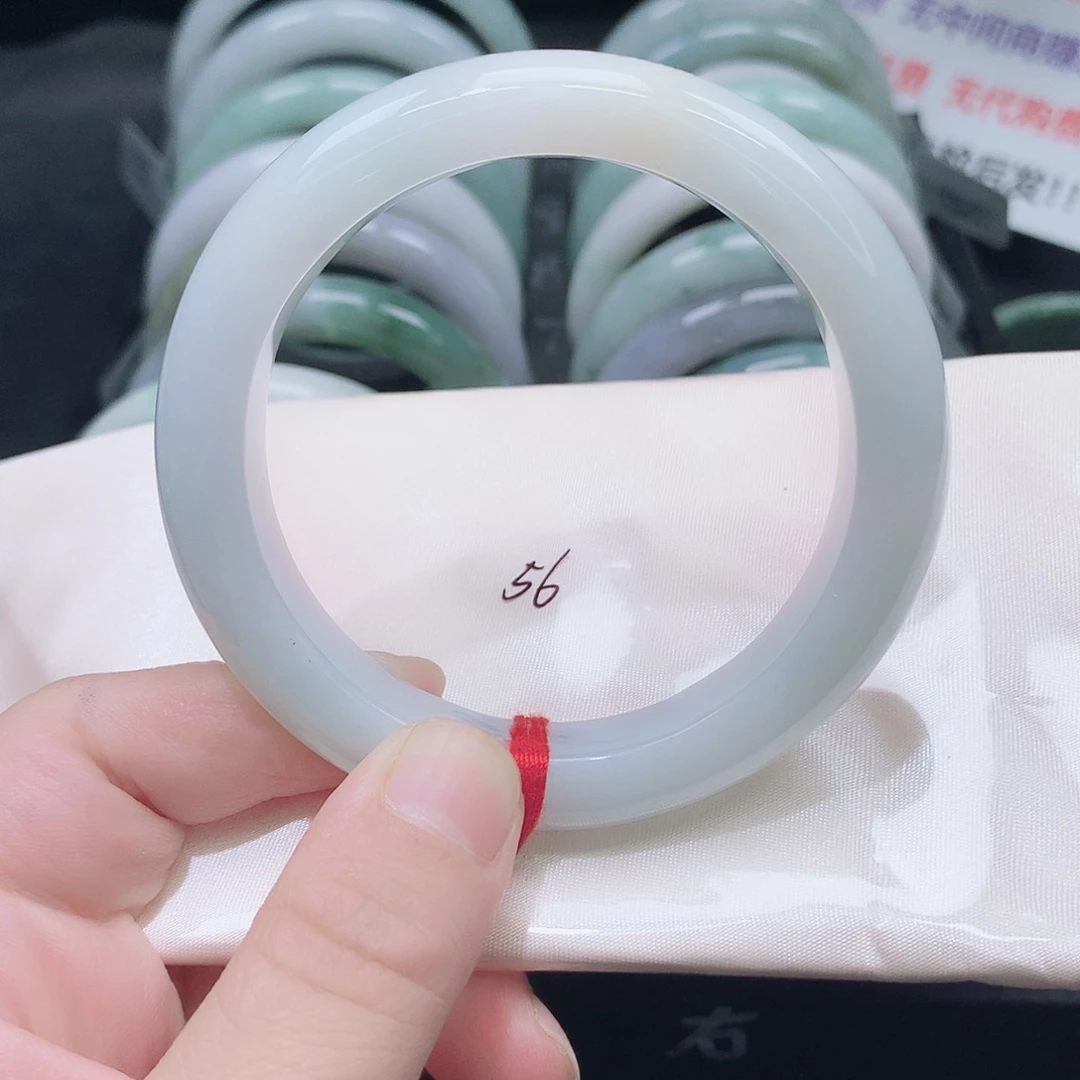翡翠未镶嵌手镯260